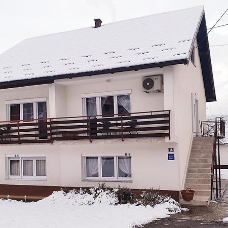 Apartman Sofia Otočac Dış mekan fotoğraf