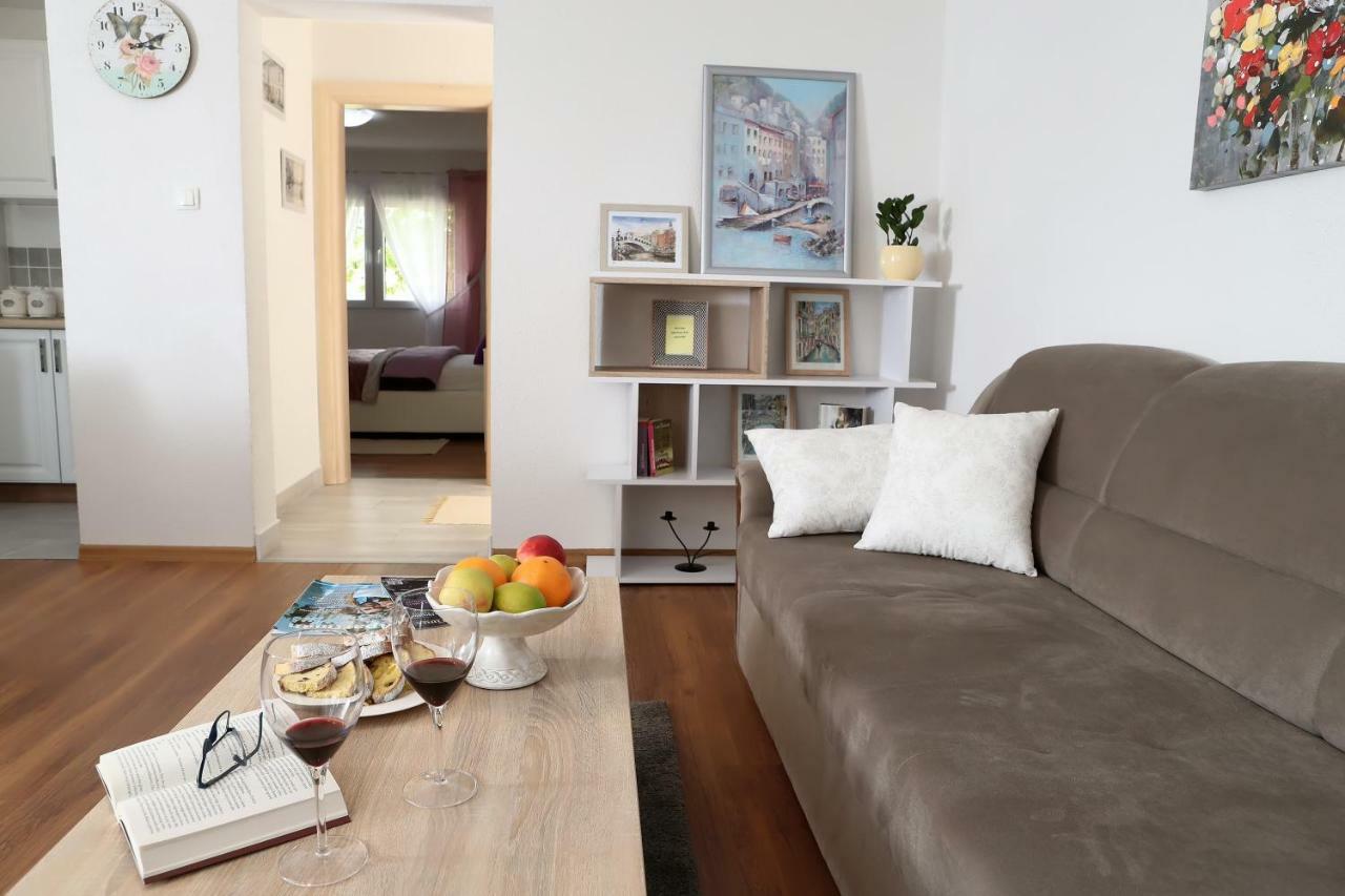Apartman Sofia Otočac Dış mekan fotoğraf
